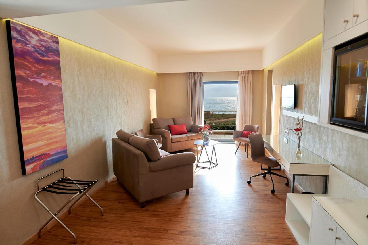 Hotel Ramada Plaza By Wyndham Thraki Alexandrupoli Exteriér fotografie Suite